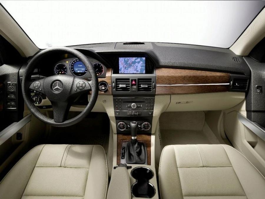  Mercedes-Benz GLK-Class 2008 года  (фото 13 из 102)